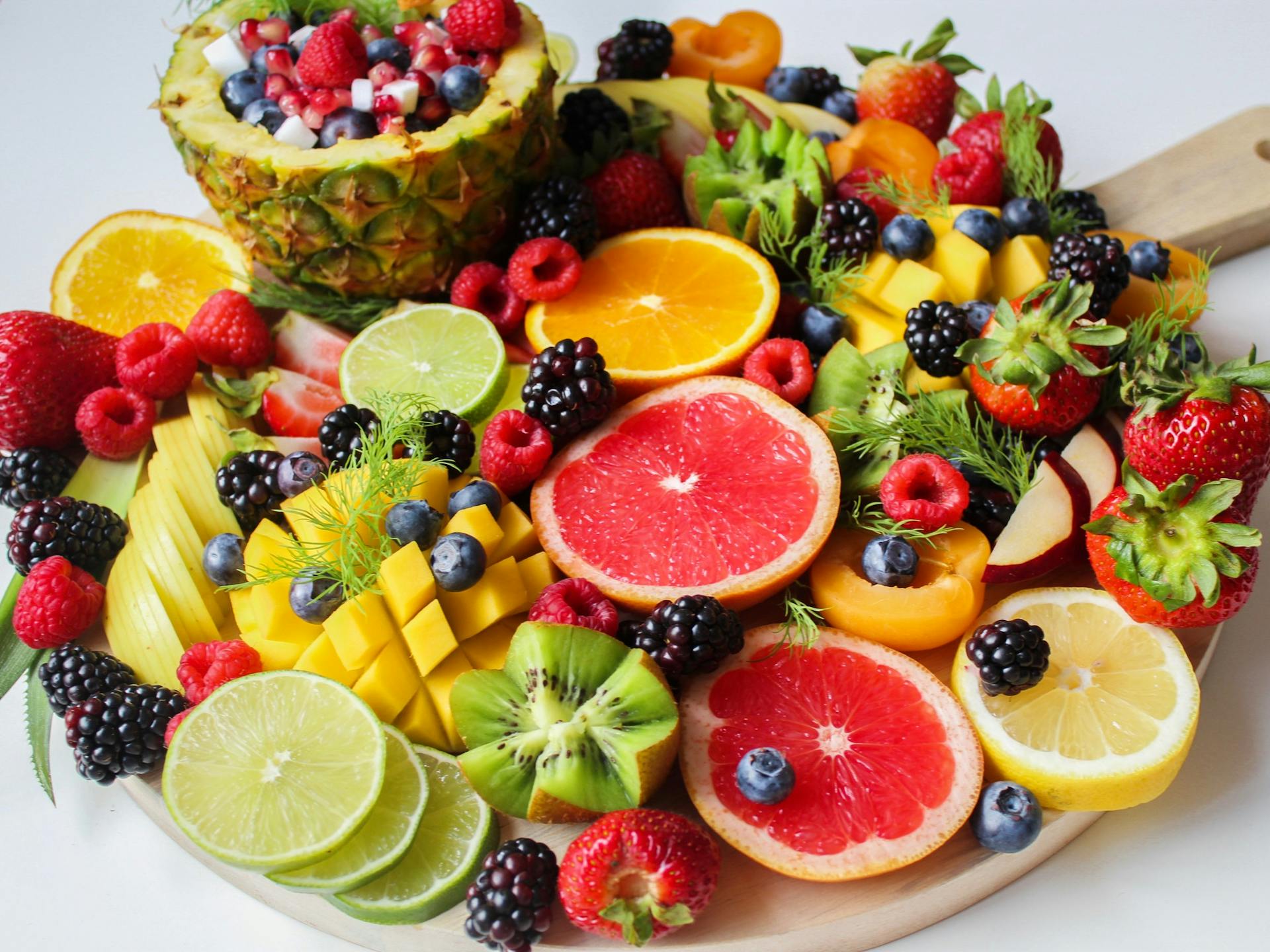 Top 10 Healthiest Fruits You Should Eat Daily
